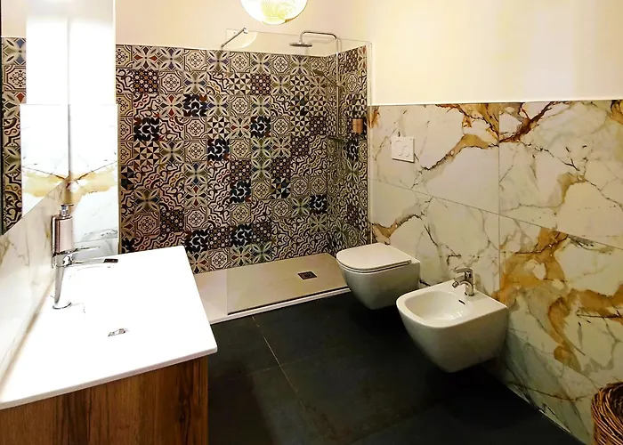 Πανσιόν Mile 4*